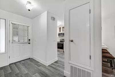 36 Bridle Path Lane, Novato, CA 94945 - Photo 3