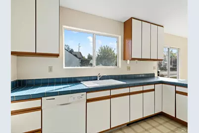 1000 Sonoma Avenue, Santa Rosa, CA 95404 - Photo 13