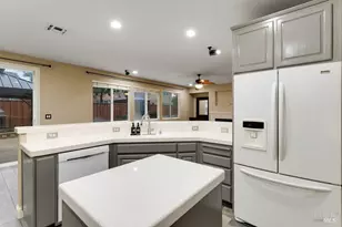 318 San Marino Ln, Brentwood, CA 94513 - Photo 17