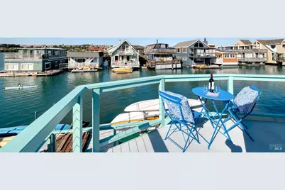 35 W Pier, Sausalito, CA 94965 - Photo 29