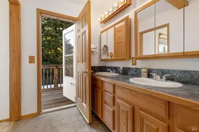 692 Linwood Street, Vacaville, CA 95688 - Photo 21