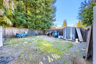 692 Linwood St, Vacaville, CA 95688 - Photo 33