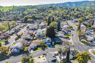 692 Linwood St, Vacaville, CA 95688 - Photo 39