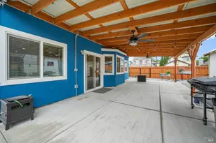 300 Robin Cir, Vacaville, CA 95687 - Photo 27