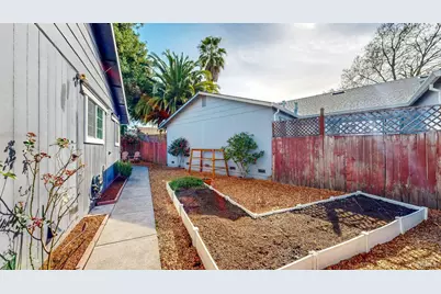 2400 Copperfield Drive, Santa Rosa, CA 95401 - Photo 47