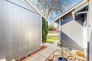 2400 Copperfield Dr, Santa Rosa, CA 95401 - Photo 61