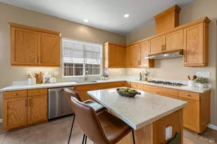 624 Emerald Hills Cir, Fairfield, CA 94533 - Photo 19