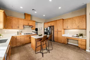 624 Emerald Hills Cir, Fairfield, CA 94533 - Photo 23