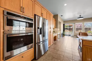 624 Emerald Hills Cir, Fairfield, CA 94533 - Photo 25