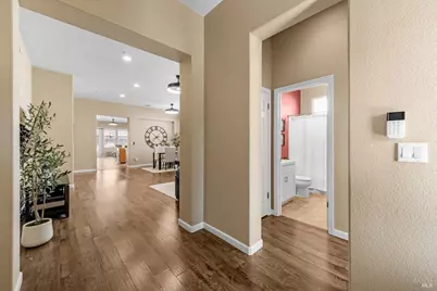 624 Emerald Hills Circle, Fairfield, CA 94533 - Photo 7