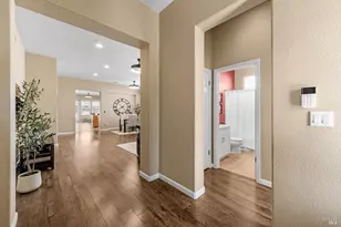 624 Emerald Hills Cir, Fairfield, CA 94533 - Photo 7