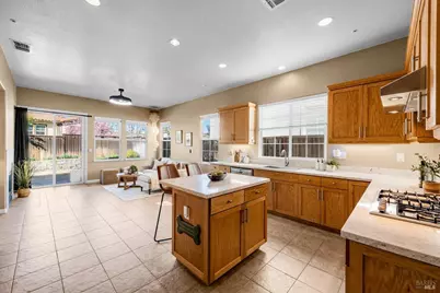 624 Emerald Hills Circle, Fairfield, CA 94533 - Photo 29