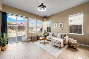 624 Emerald Hills Cir, Fairfield, CA 94533 - Photo 35