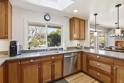 6 Gothic Drive, Novato, CA 94947 - Photo 11