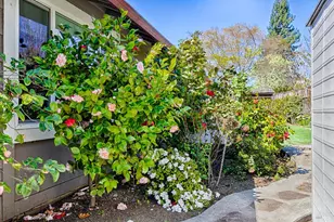 8886 Oakmont Dr, Santa Rosa, CA 95409 - Photo 43