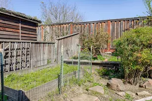 8886 Oakmont Dr, Santa Rosa, CA 95409 - Photo 47