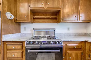 8886 Oakmont Dr, Santa Rosa, CA 95409 - Photo 13