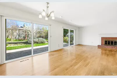 8886 Oakmont Drive, Santa Rosa, CA 95409 - Photo 9