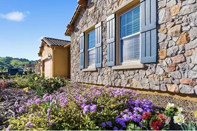 2000 Linden Court, Vacaville, CA 95688 - Photo 9