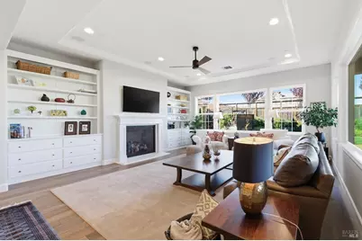 2000 Linden Court, Vacaville, CA 95688 - Photo 3