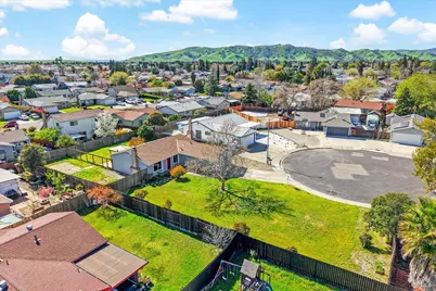 154 Brockton Court, Vacaville, CA 95687 - Photo 49