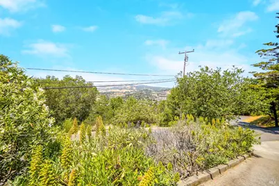 21 Red Rock Way, San Rafael, CA 94903 - Photo 33