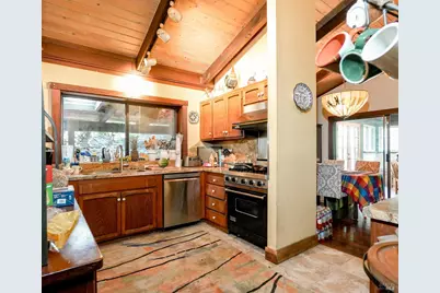 21 Red Rock Way, San Rafael, CA 94903 - Photo 11