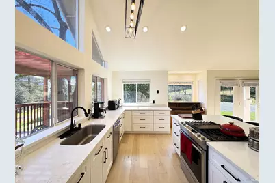 14605 Tomki Road, Redwood Valley, CA 95470 - Photo 7