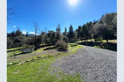 14605 Tomki Road, Redwood Valley, CA 95470 - Photo 33