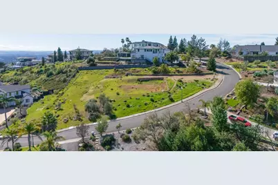 2260 Newgate Court, Santa Rosa, CA 95404 - Photo 3