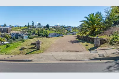 2260 Newgate Court, Santa Rosa, CA 95404 - Photo 5