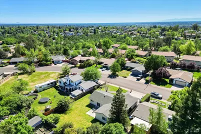 244 Woodhill Drive, Redding, CA 96003 - Photo 51