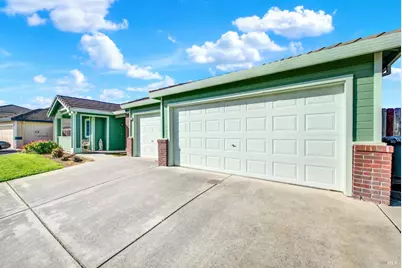 675 Brians Way, Dixon, CA 95620 - Photo 5