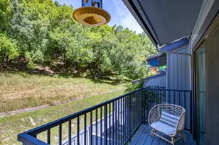 8 Ace Ct, Fairfax, CA 94930 - Photo 11