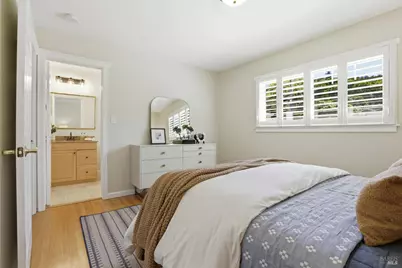 30 Corte Roble, Novato, CA 94949 - Photo 5