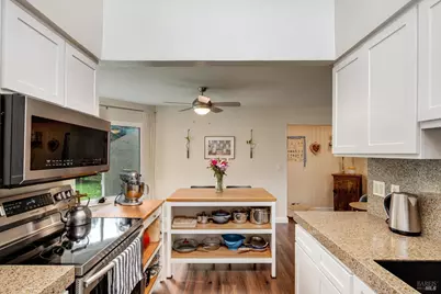 3098 Yulupa Avenue, Santa Rosa, CA 95405 - Photo 23