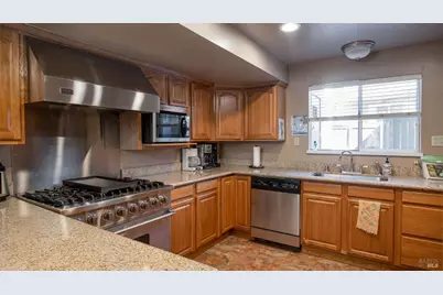 15 Camelia Drive Drive, Napa, CA 94558 - Photo 27