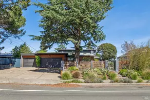 2100 Center Rd, Novato, CA 94947 - Photo 7