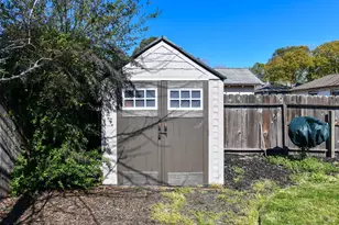 2461 Pacific St, Napa, CA 94558 - Photo 27