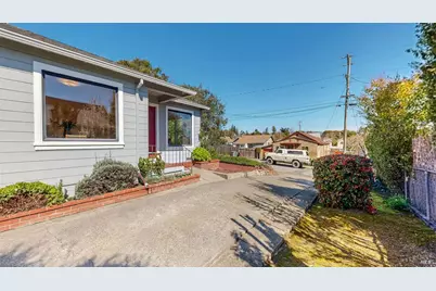 712 Oak Terrace, Petaluma, CA 94952 - Photo 15