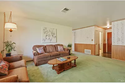 724 E Atlantic Avenue, Fairfield, CA 94533 - Photo 7