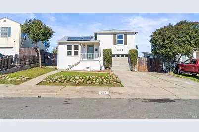 208 Del Mar Avenue, Vallejo, CA 94589 - Photo 1