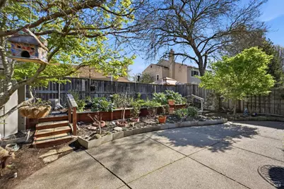 1005 SE Woodlake Drive, Santa Rosa, CA 95405 - Photo 21