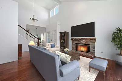 1005 SE Woodlake Drive, Santa Rosa, CA 95405 - Photo 5