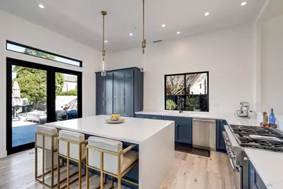 100 S Newport Drive, Napa, CA 94559 - Photo 3