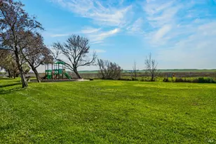 944 Bauman Ct, Suisun City, CA 94585 - Photo 29