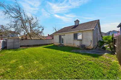 944 Bauman Court, Suisun City, CA 94585 - Photo 25