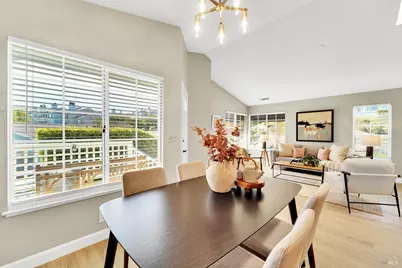 511 Timbercove Street #8, Vallejo, CA 94591 - Photo 19