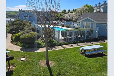 511 Timbercove Street #8, Vallejo, CA 94591 - Photo 7