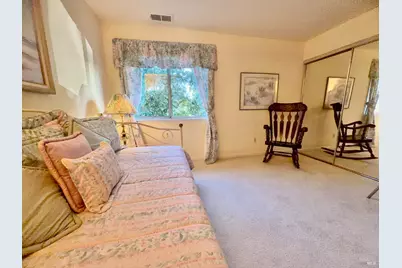 13 Heron Court, San Rafael, CA 94901 - Photo 17